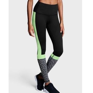 Victoria's Secret VSX Knockout Leggings S